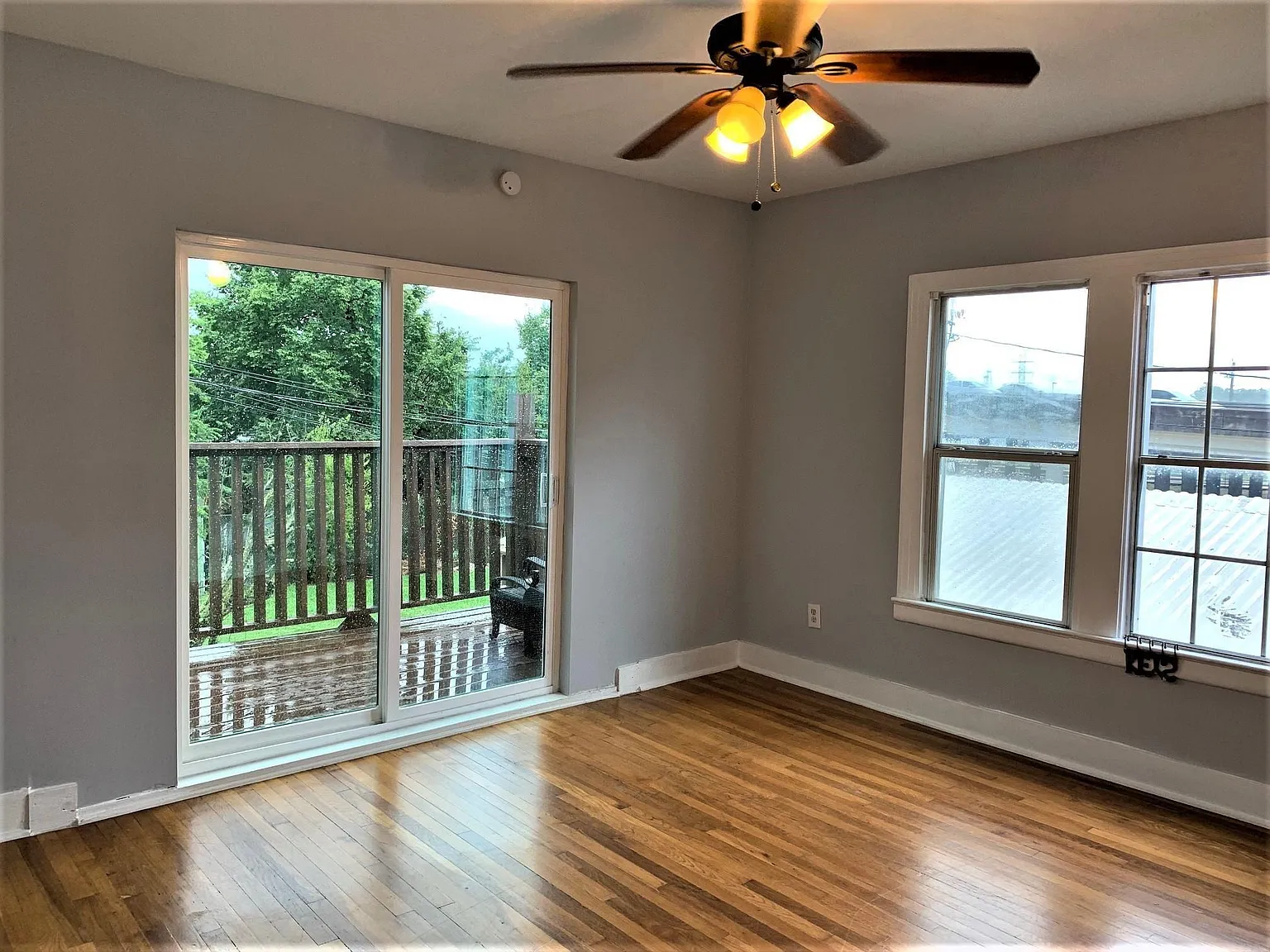 1 bed, 1.0 bath, 700 sqft, $1,075 — Photo 3