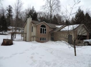7698 Michillinda Rd, Twin Lake, MI 49457