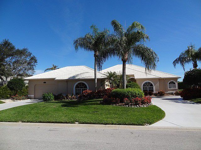 1st image of 11024 Phoenix Way