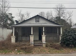 316 Barnes St, Mullins, SC 29574