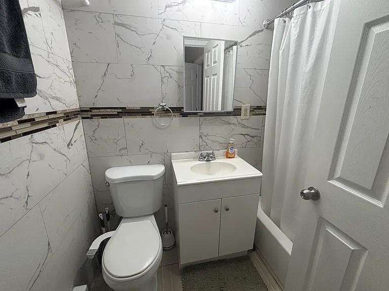 4636 Hazel Ave — Photo 5