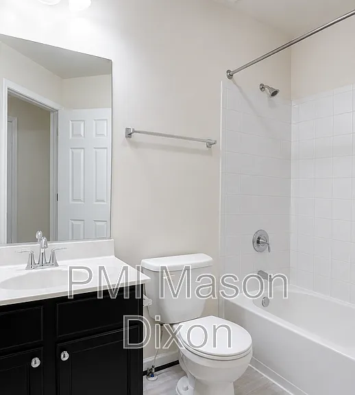 8434 Stansbury Lake Dr — Photo 22