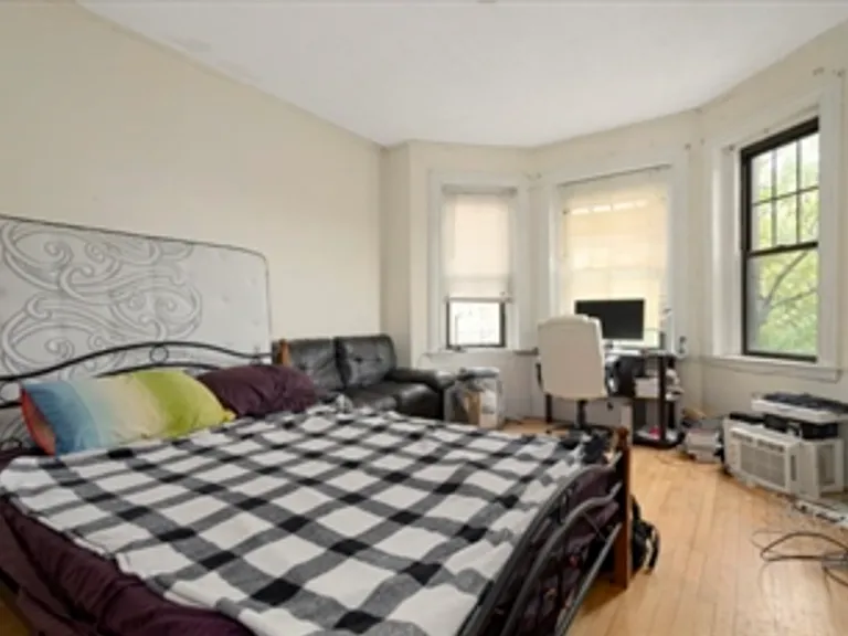 57 Brighton Ave #6 — Photo 4