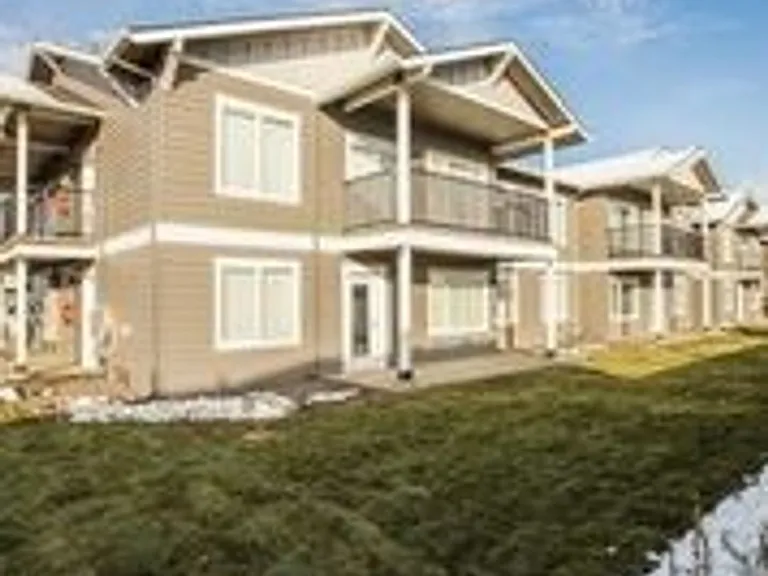 380 Canfield Lodge — Photo 10
