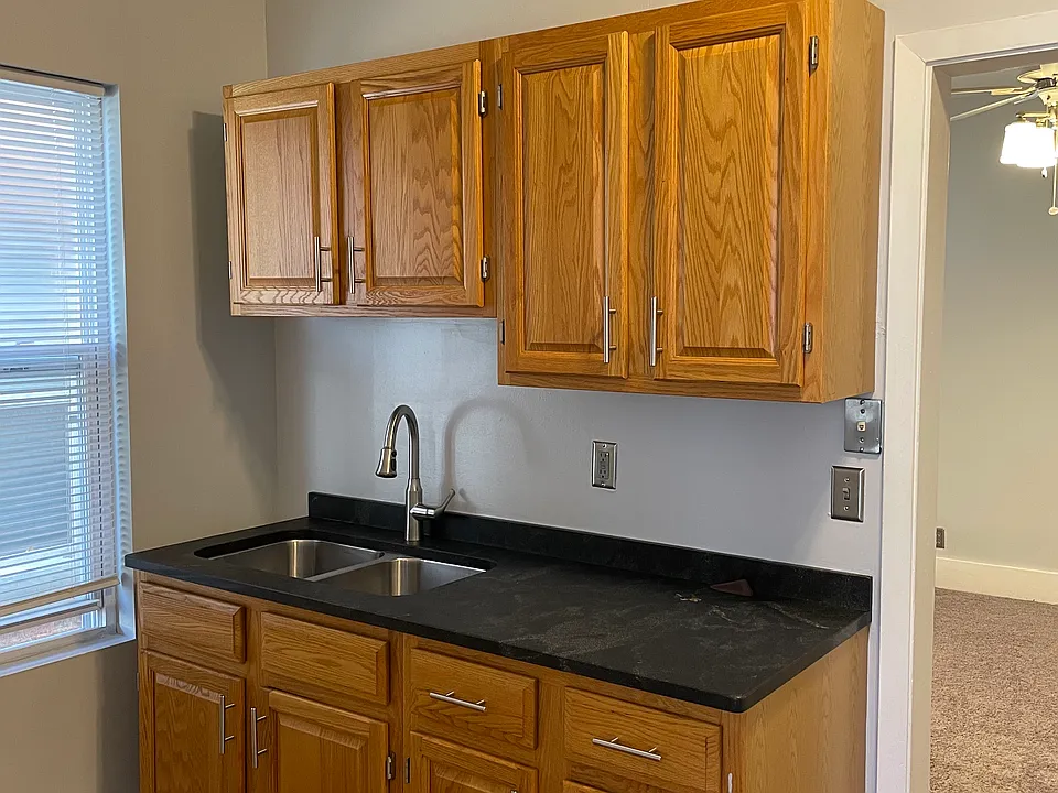 716 Hague Ave #1