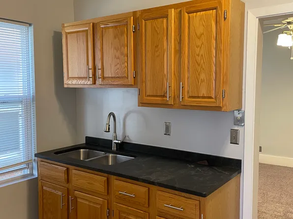 716 Hague Ave APT 1, Saint Paul, MN 55104