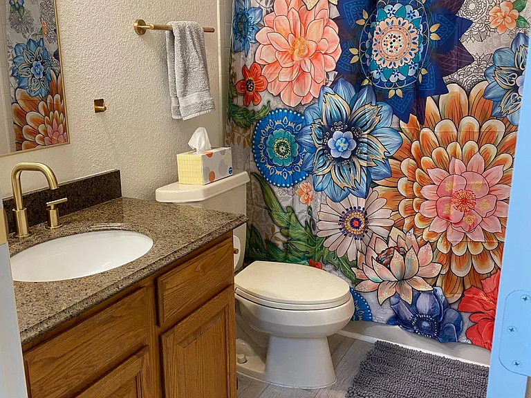 225 N Ashbury Ln — Photo 17