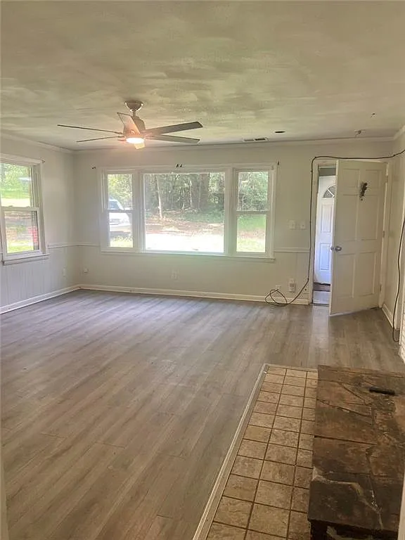5 bed, 1.5 bath, 1480 sqft, $2,000 — Photo 4