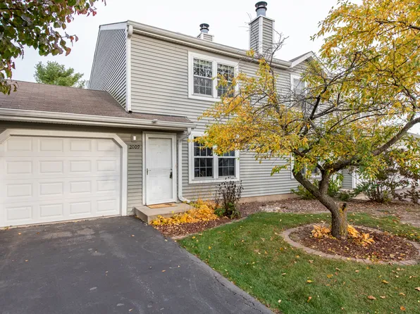 2009 Countryside Ln, Round Lake Beach, IL 60073