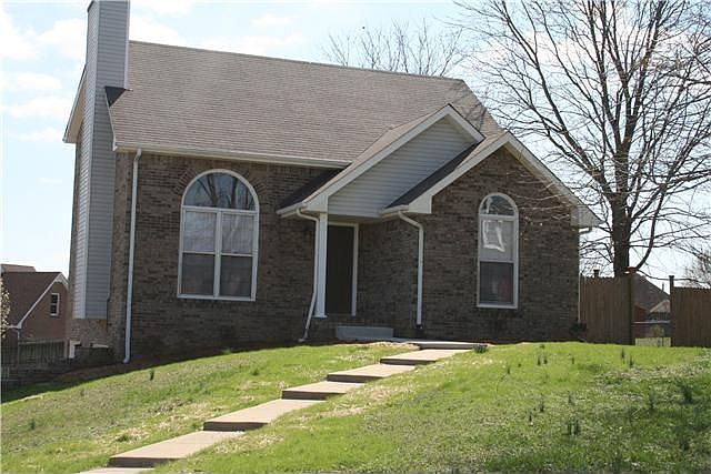 1st image of 506 Brentwood Cir #C