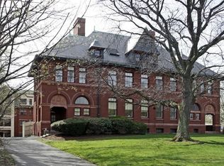 324 Washington St APT E08, Wellesley Hills, MA 02481