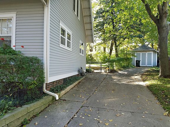 4 off street parking, single car garage, large fenced yard.