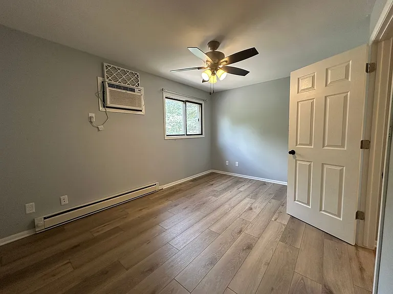 604 Bartels St. — Photo 10