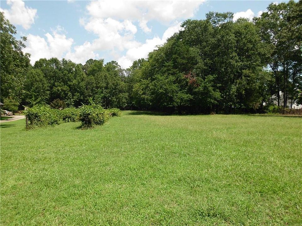 2nd image of 0 Foster St Lot 0