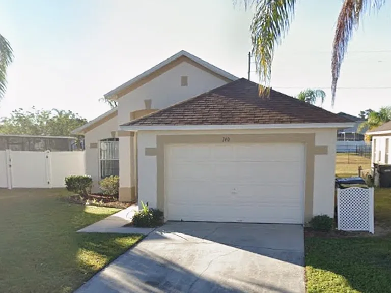 140 Sonja Cir — Photo 1