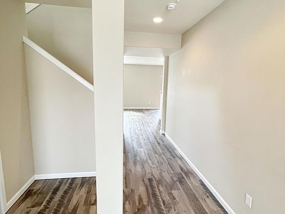 4th image of 9204 NE 165th Ave
