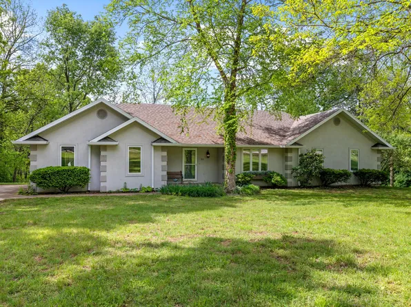 910 W Farm Rd 178, Springfield, MO 65810