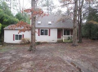 7836 Ark Rd, Gloucester, VA 23061