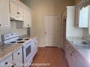 9653 Sullivan Dr, Murrells Inlet, SC 29576