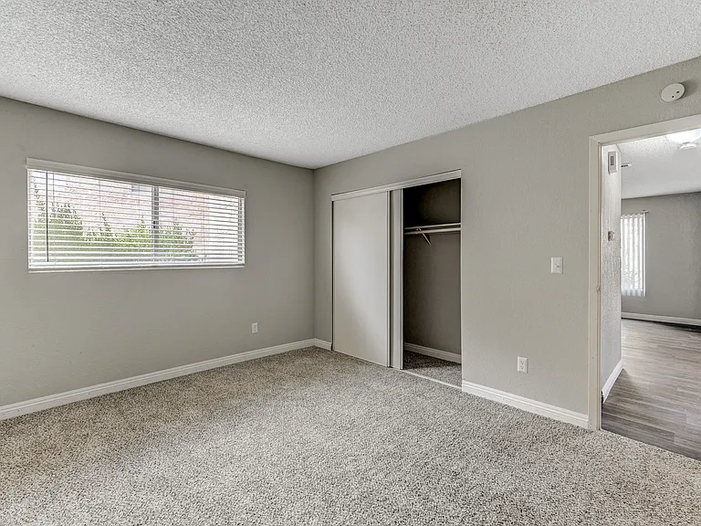 Desert Bay Apartments — Photo 6
