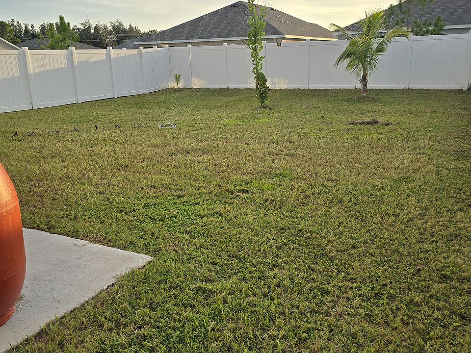 2nd image of 428 Sunlit Coral St #428