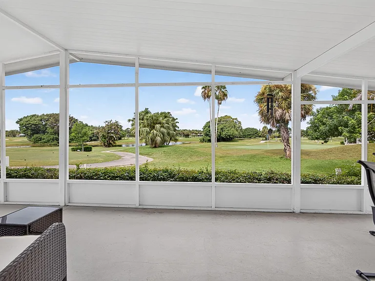 7640 SE Shenandoah Dr — Photo 45