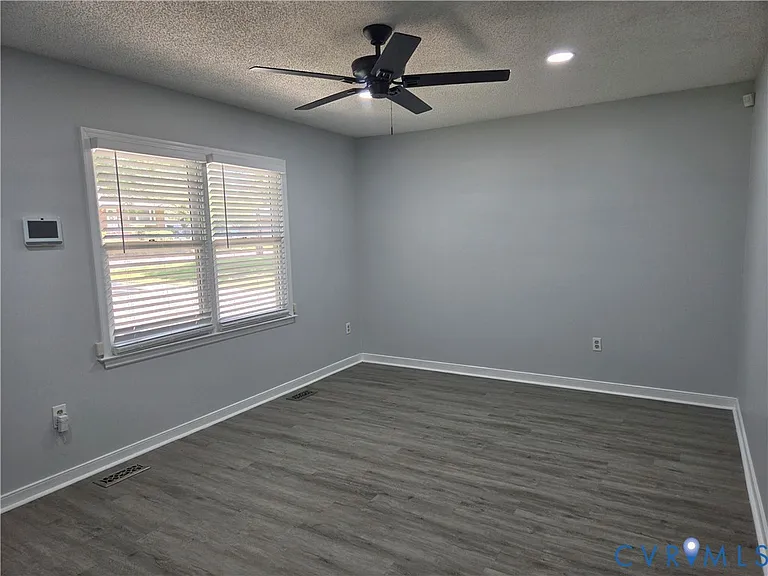 2937 Forest Hills Rd — Photo 6