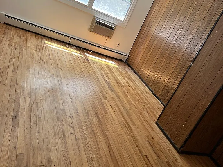 76 Coolidge St — Photo 11