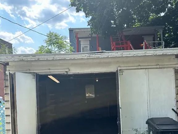 4th image of 113 N 13th St