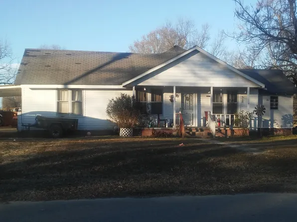 30 Cross St, Saulsbury, TN 38067
