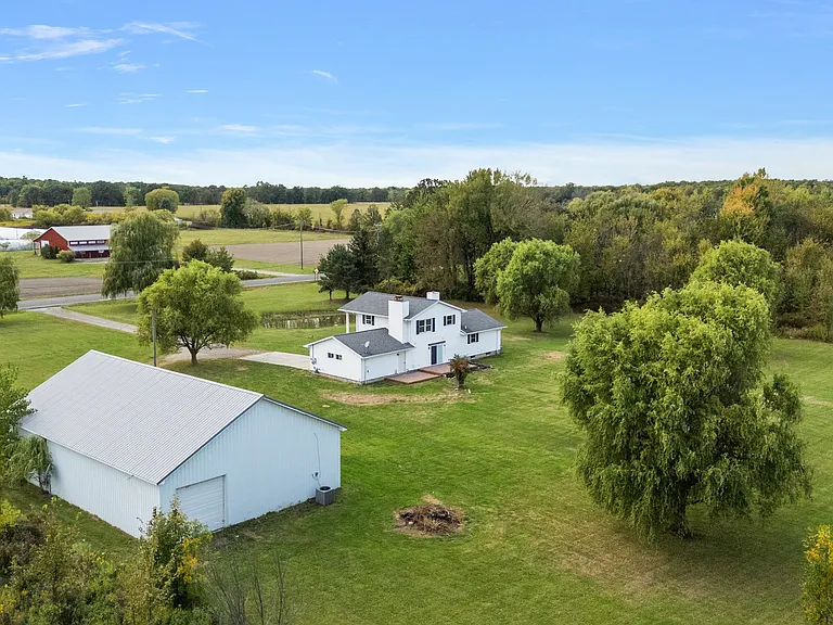 1442 Riley Center Rd — Photo 57