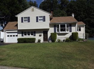 10 Michigan Ave, Wharton, NJ 07885