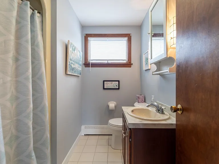 545 Hudson St — Photo 25