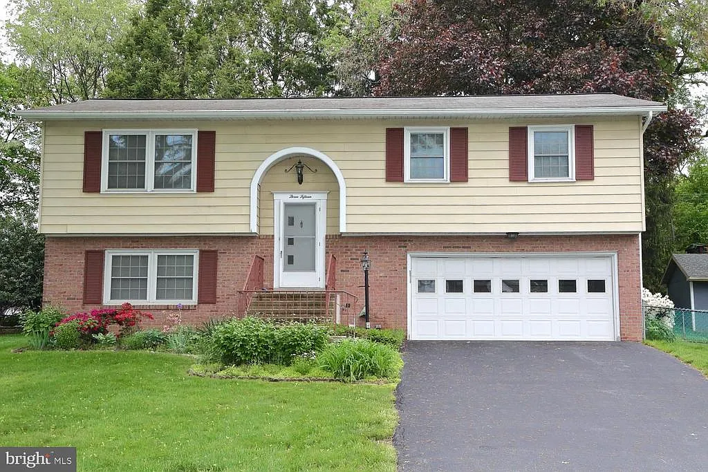 315 Devon Dr photo 1