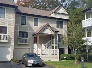 106 Front St, New Haven, CT 06513