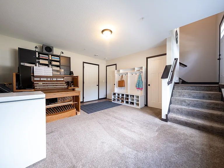 10240 3rd St NE #D — Photo 24