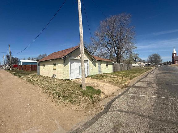 2nd image of 403 30th St