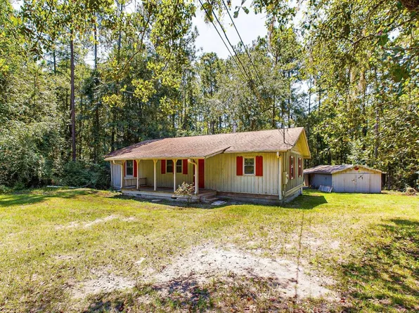 200 Boat Ramp Rd, Jesup, GA 31546