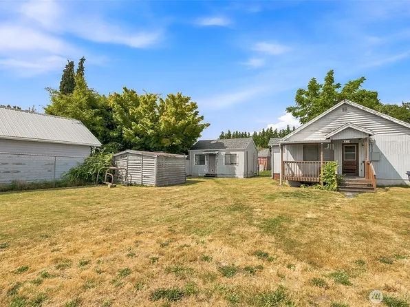 810 N 4th Street, Renton, WA 98057