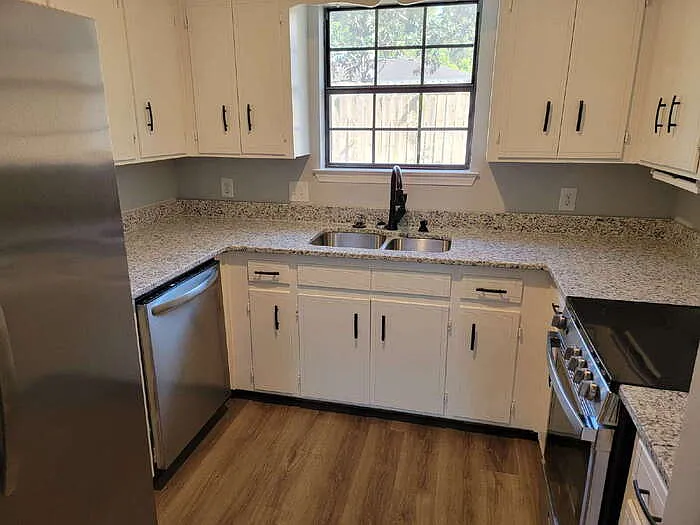 2 bed, 2.0 bath, 1158 sqft, $1,500 — Photo 4