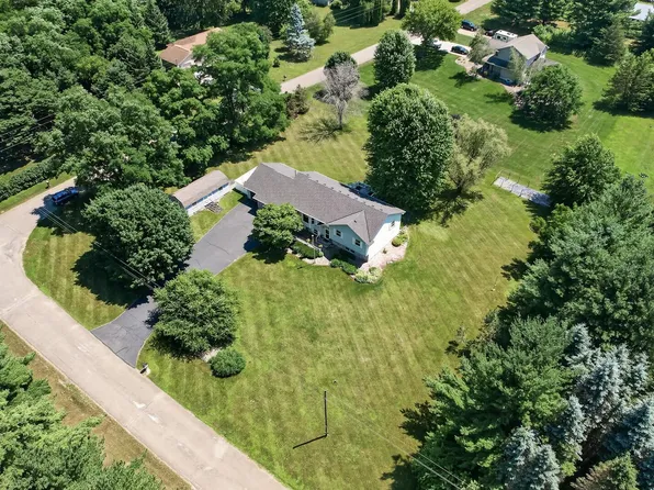 N7992 988th St, River Falls, WI 54022