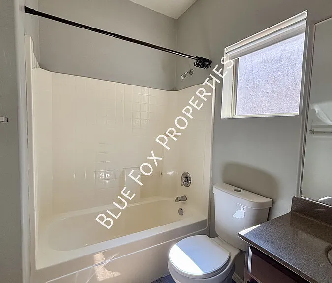 308 E Camino Limon Verde — Photo 17