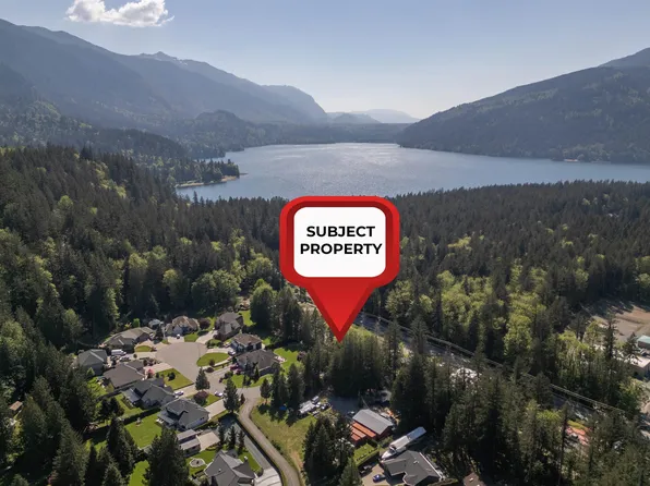 3636 Columbia Valley Rd, Fraser Valley, BC V2R 5A3