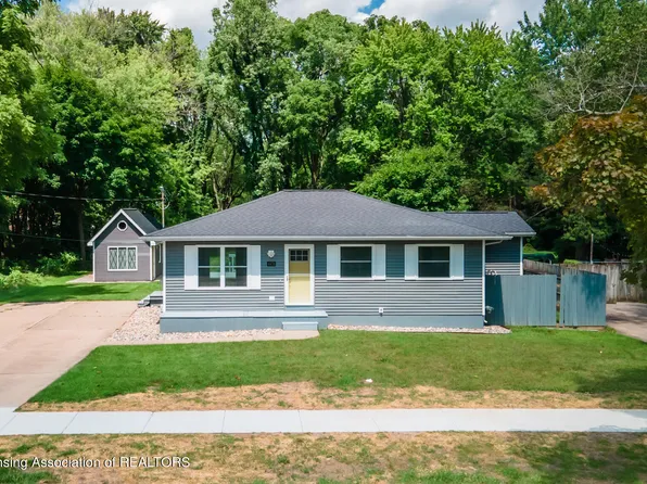 4474 Sycamore St, Holt, MI 48842