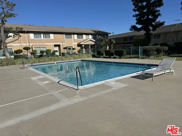 3500 W Manchester Blvd Unit 305, Inglewood, CA 90305