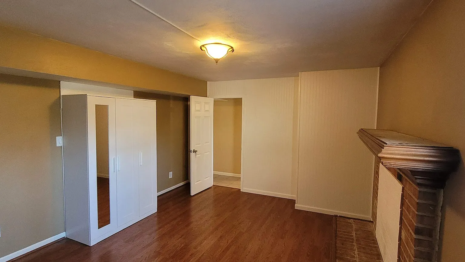 5 bed, 2.5 bath, 1476 sqft, $850 — Photo 2