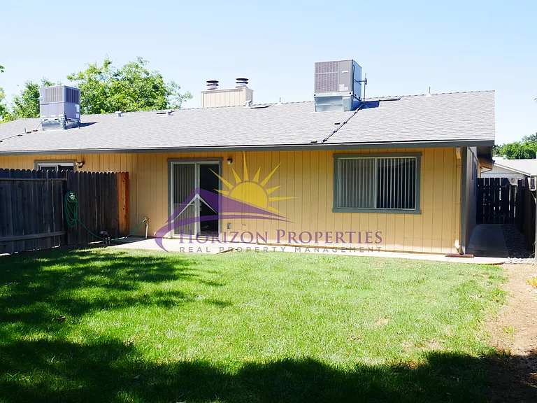 8960 Laguna Vista Ct — Photo 22