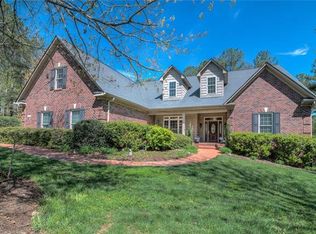 4996 W Harbor View Dr, Granite Falls, NC 28630