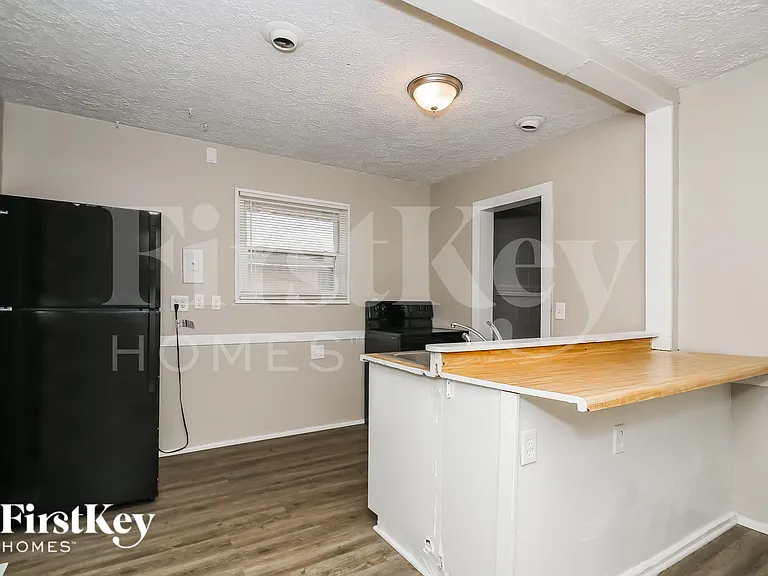 4742 Normal Ave — Photo 7