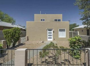 1217 12th St NW, Albuquerque, NM 87104